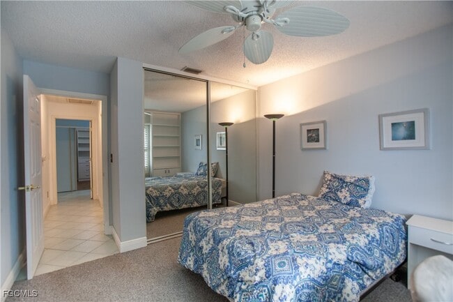 Building Photo - 1426 Park Shore Cir