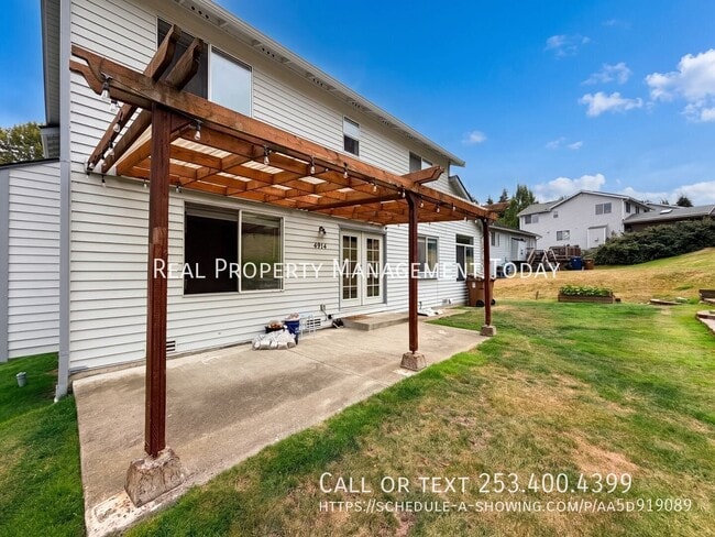 Building Photo - 4914 Norpoint Way NE