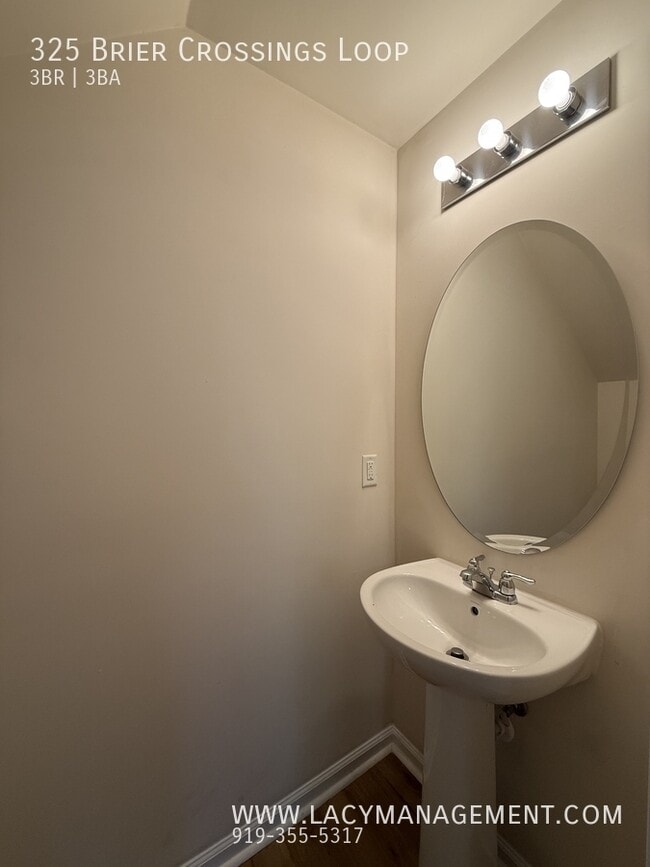 Building Photo - 325 Brier Crossings Loop