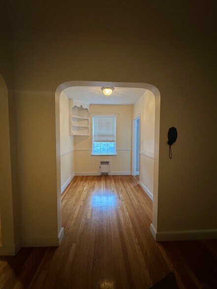 Building Photo - 60 Elm St