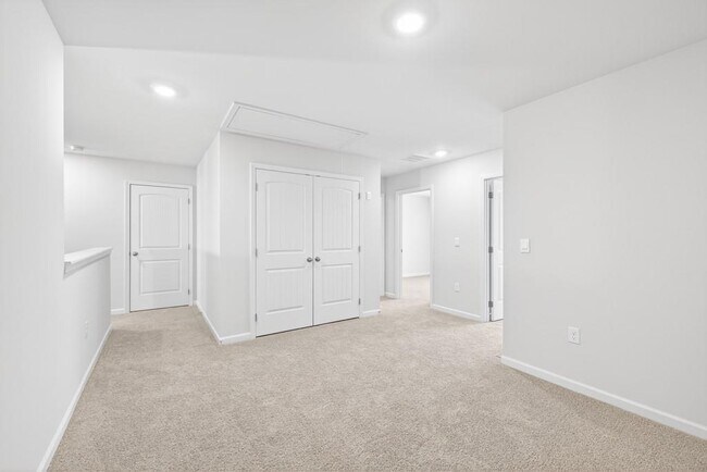 Building Photo - 3121 Greyton Dr
