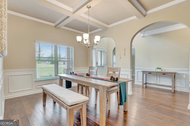 Building Photo - 180 Charleston Dr