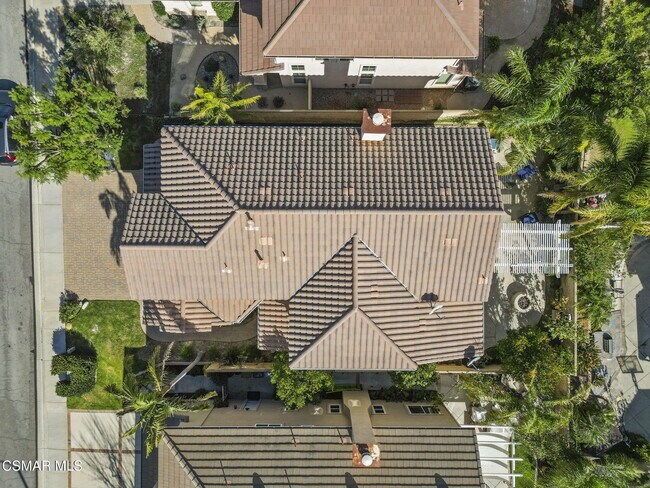 Building Photo - 2648 Fallen Leaf Ct