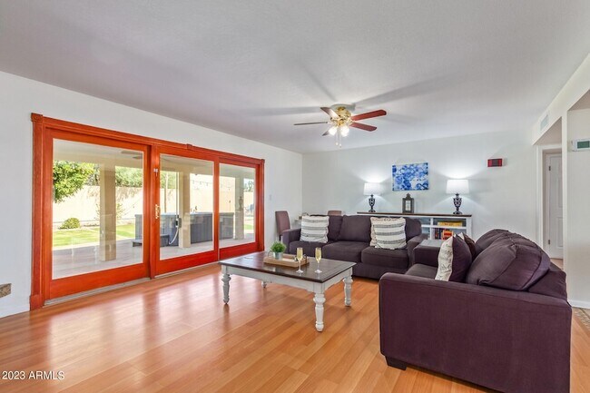 Building Photo - 6440 E Friess Dr