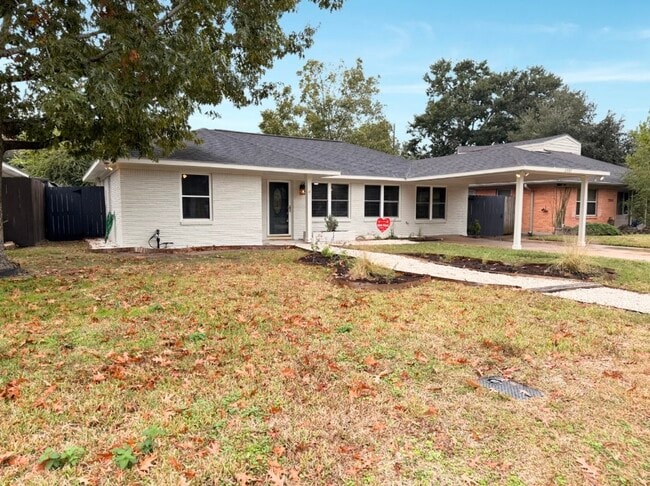 Building Photo - 2007 Wakefield Dr