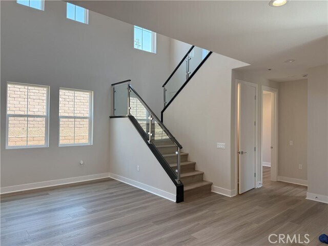 Building Photo - 624 McFadden St