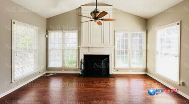 Building Photo - Beautiful house in the LAMBERT cluster in ...
