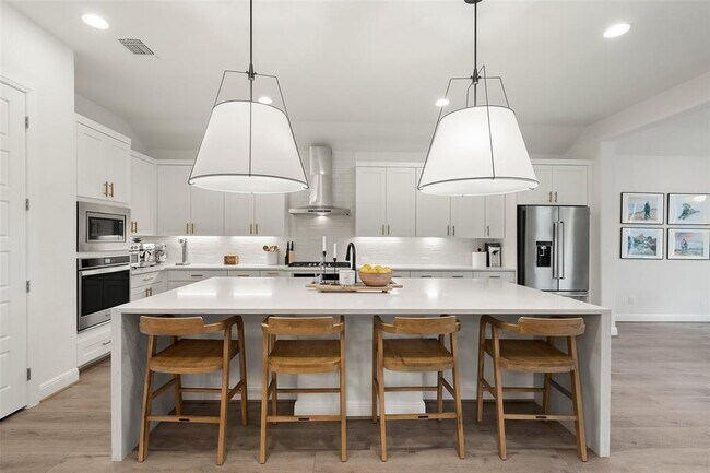 Building Photo - 108 Sierra Mosca Trl