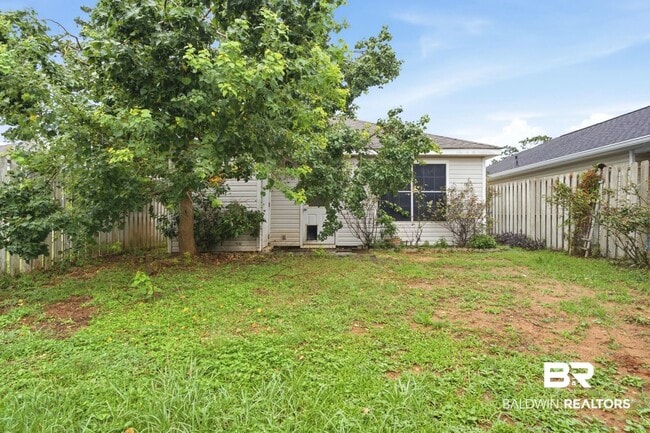 Building Photo - 7689 Audubon Dr