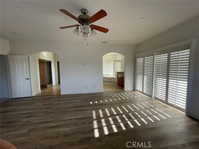 Building Photo - 38975 Loftus Ln