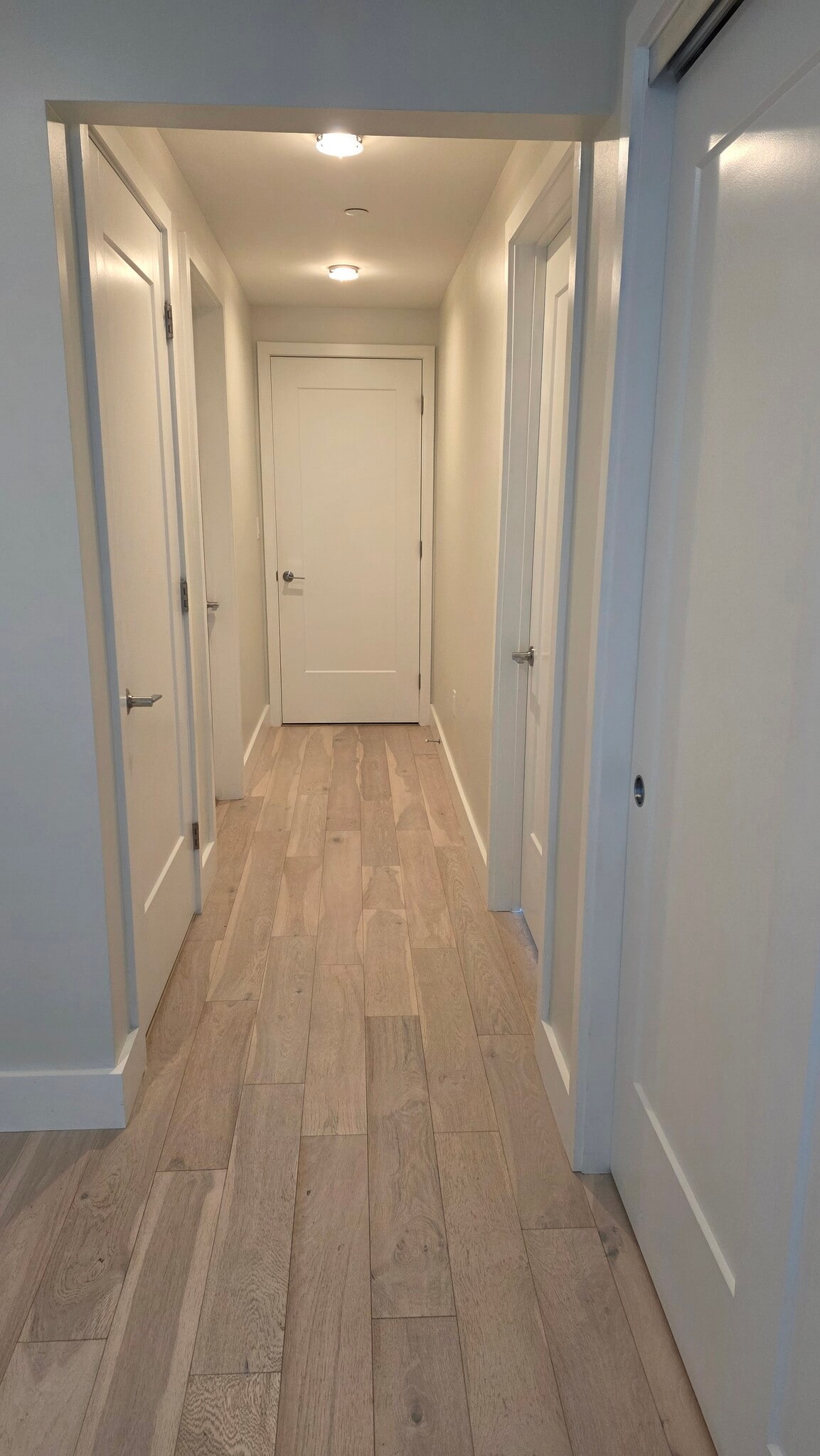 Building Photo - 383 Commercial St