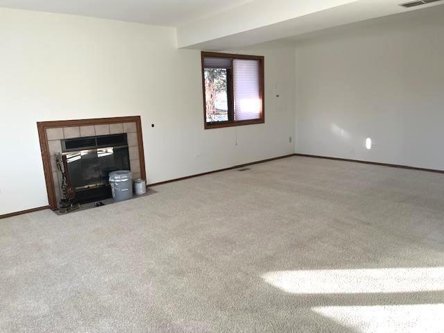 Building Photo - 9334 Drummond Dr