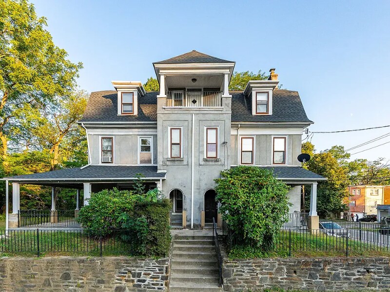 Building Photo - 400 Vernon Rd