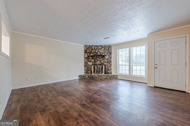 Building Photo - 3256 Brisbane Way