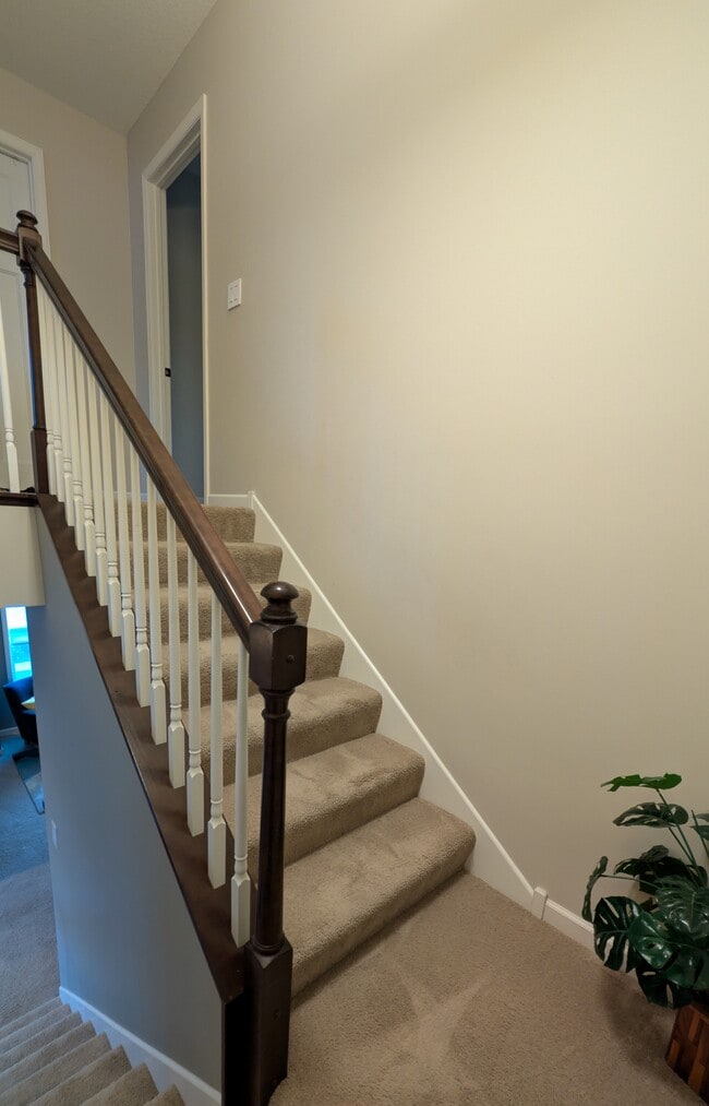 Building Photo - 8971 SW Village Loop