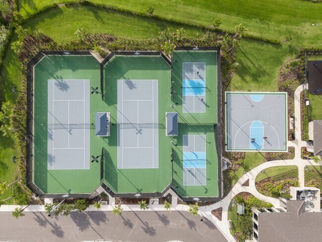 Building Photo - Resort Style Amenities - 2023 Construction
