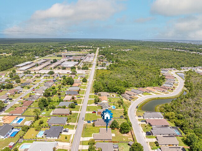 Building Photo - 8517 High School Blvd