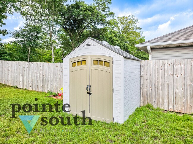 Building Photo - 5249 Peach Dr