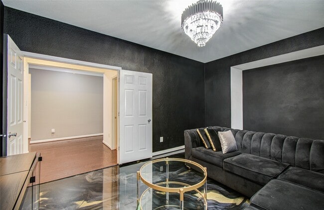 Building Photo - 18707 Naples Ridge Ct