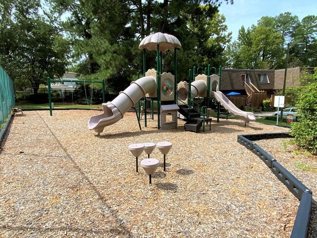 Building Photo - Spacious 3 bedroom in Finley Forest offers convenient location and neighborhood amenities