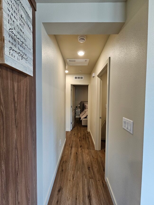 Building Photo - 275 Ipswich St