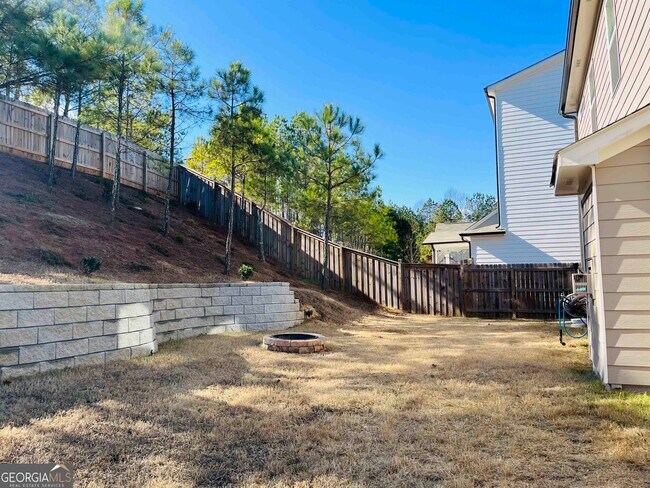 Building Photo - 371 Crestbrook Ln