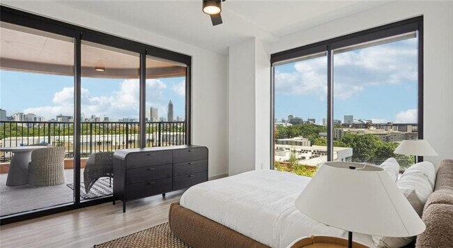 Building Photo - 660 11th St NW