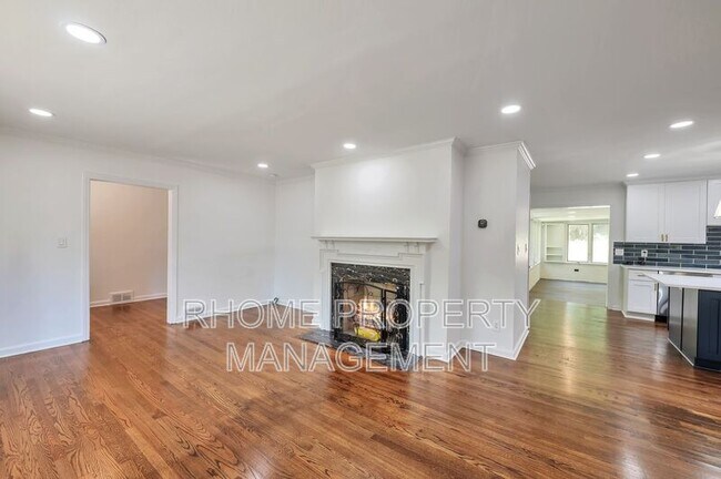 Building Photo - 1332 Willis Mill Rd SW