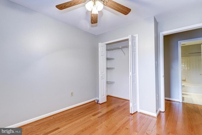 Building Photo - 4207 Devonwood Way