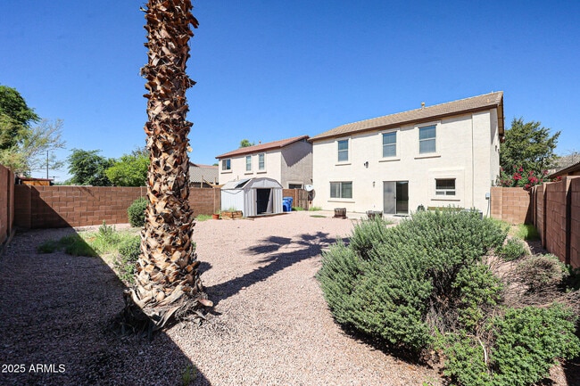 Building Photo - 4725 W Fawn Dr