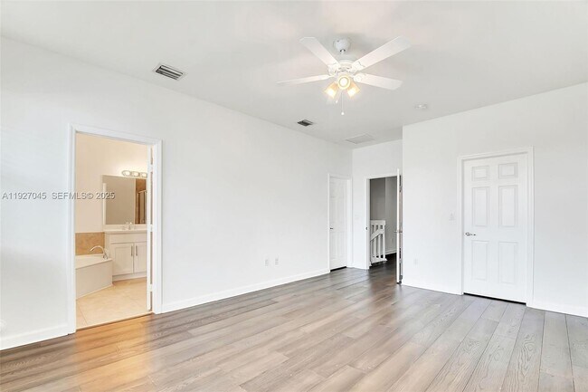 Building Photo - 5840 NW 104th Path