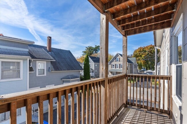 Building Photo - 74 Dartmouth St