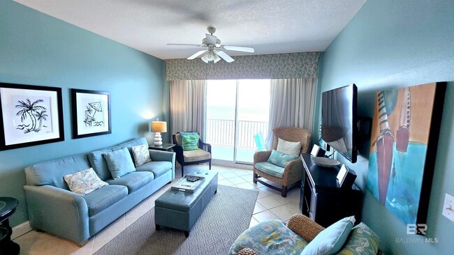 Building Photo - 455 E Beach Blvd