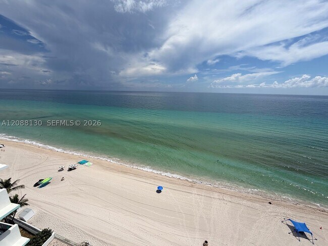 Building Photo - 3725 S Ocean Dr