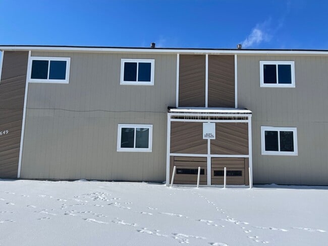 Primary Photo - Cute 2 Bedroom Home for Rent on Provincial