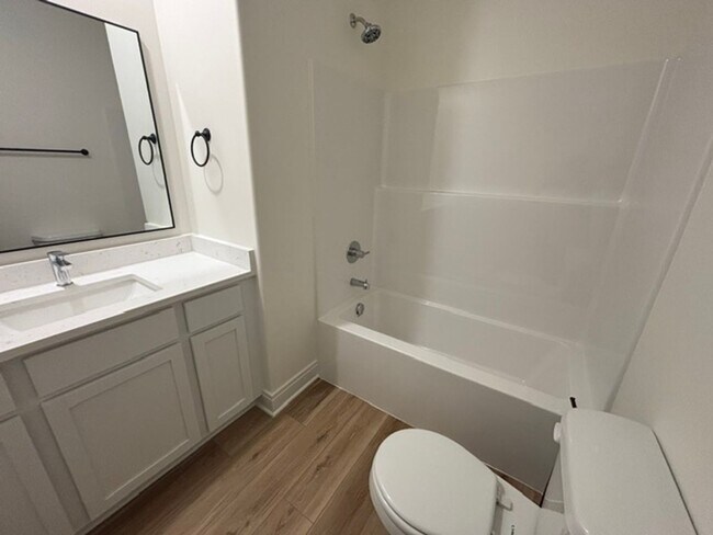 Building Photo - 5309 Rolly -