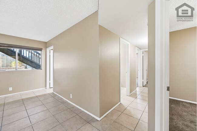 Building Photo - 6Bed/3Bath Split Level House at Cactus/75th Ave! Ready for Immediate Move-In! -- POOL!