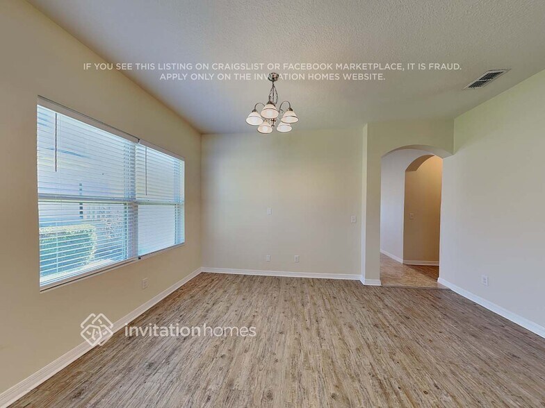 Building Photo - 2826 Running Brook Cir