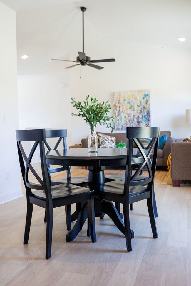 Building Photo - Brand New home in Hardin Valley for rent! Washer & Dryer Included