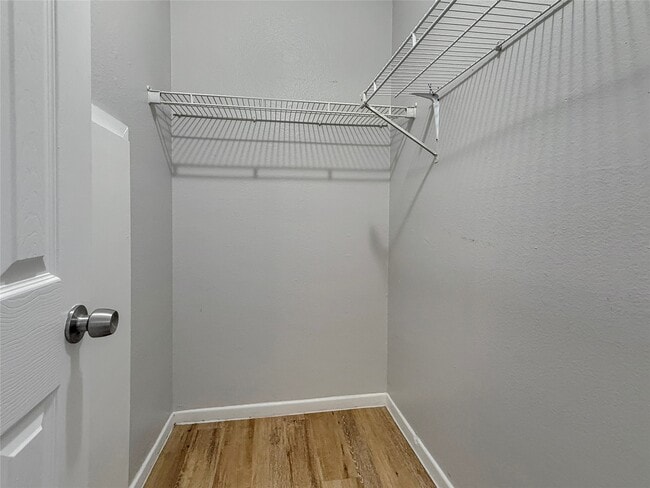 Building Photo - 25144 Budde Rd