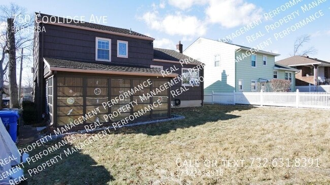 Building Photo - 750 Coolidge Ave