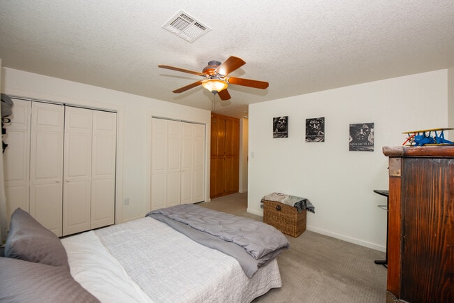 Building Photo - 11239 E 27th Pl