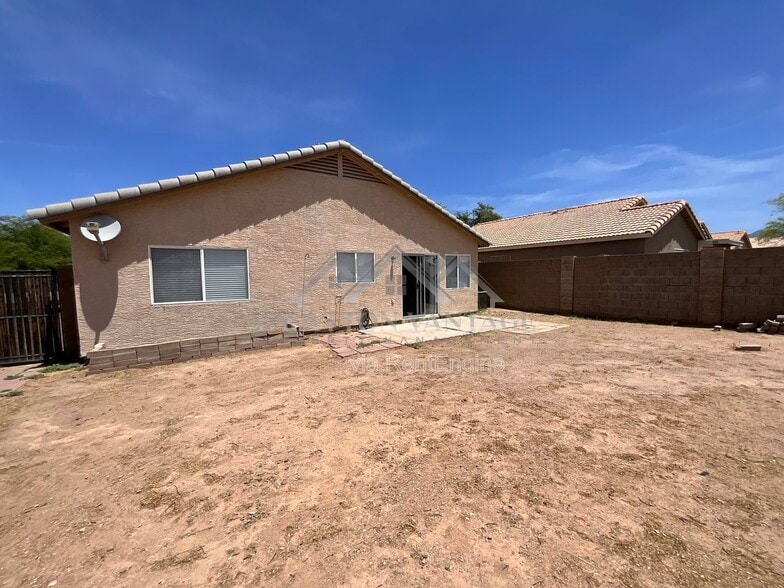 Building Photo - 11445 E Contessa St
