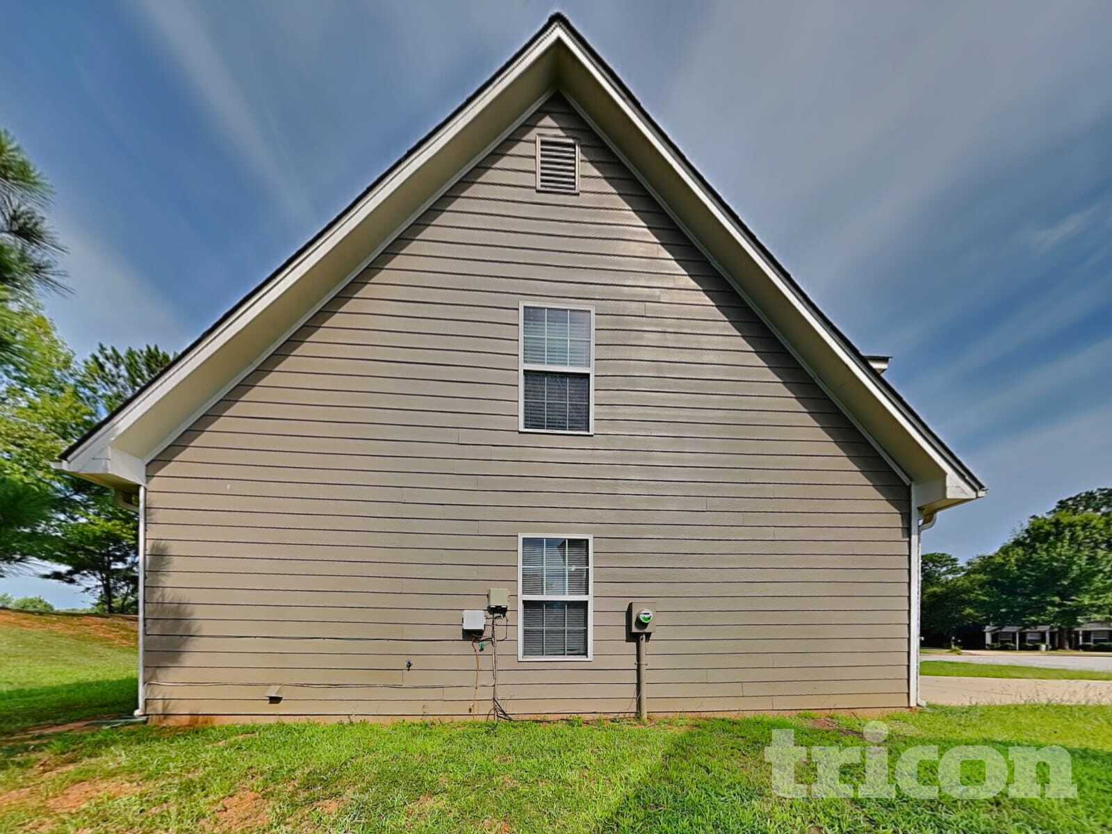 Building Photo - 517 Cathedral Dr