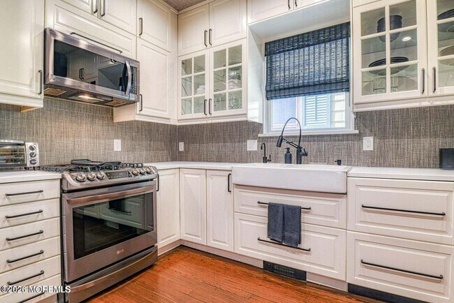 Building Photo - 1 Surf Ave