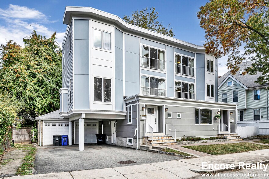 Building Photo - 9 Bradbury St