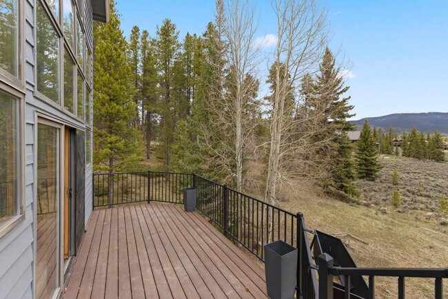 Building Photo - 1107 Penstemon Rd