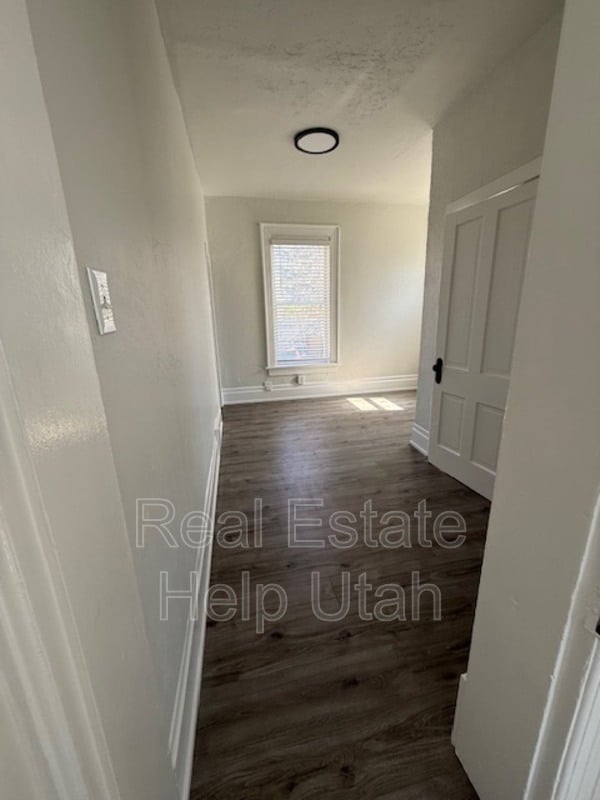 Building Photo - 365 S Elizabeth St