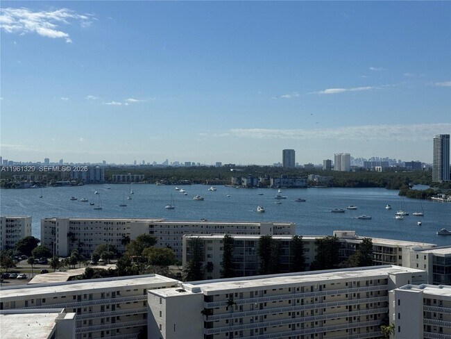 Building Photo - 18041 Biscayne Blvd