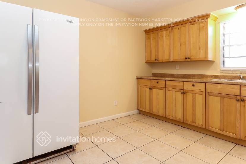 Building Photo - 11781 128th Ave N